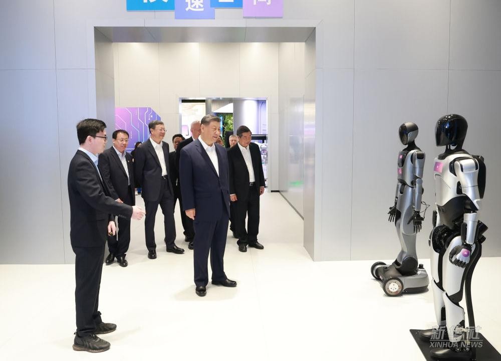 习近平总书记到上海调研，公海jcjc710代表具身智能行业汇报进展
